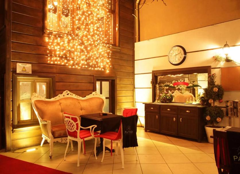 Dining room Photo