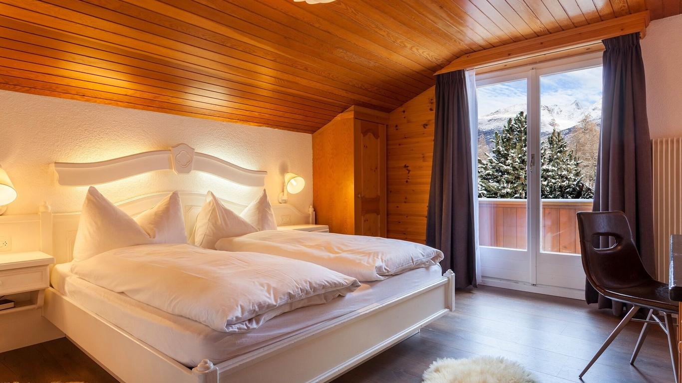Hotel The Larix Ski-In Ski-Out