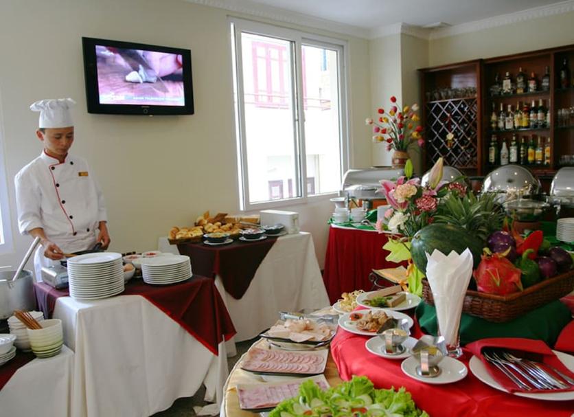 Buffet Photo