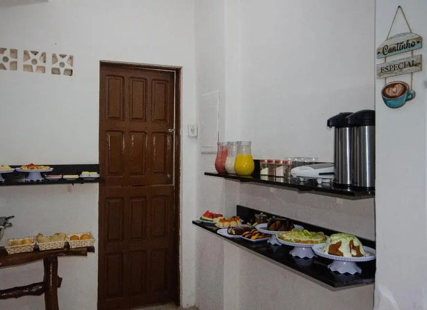Buffet Photo