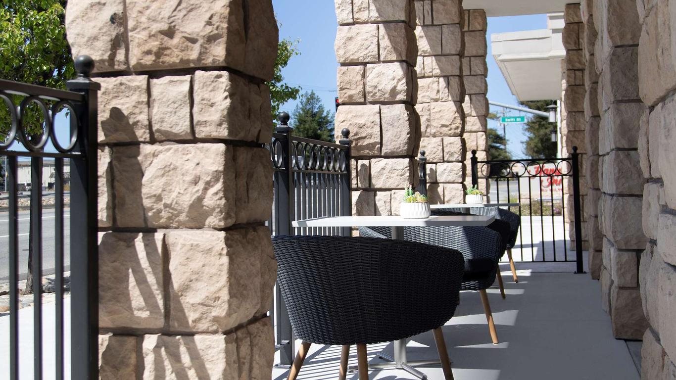 Hampton Inn Santa Cruz West
