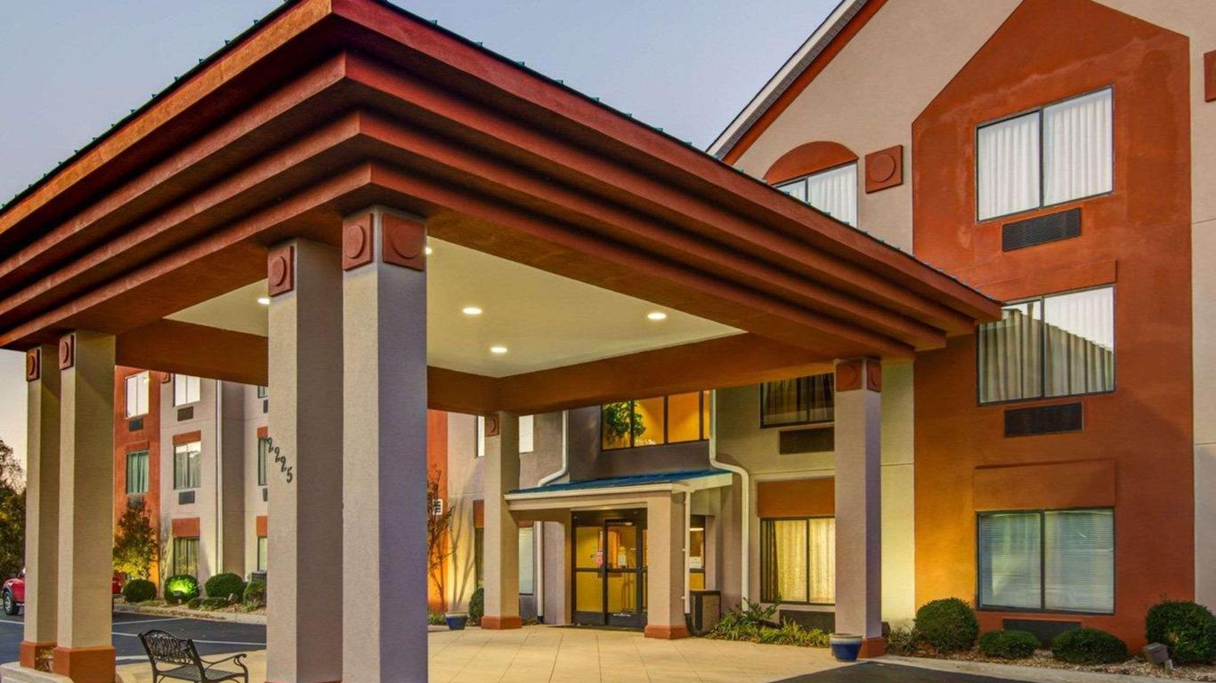 Comfort Suites Northside Hospital Gwinnett