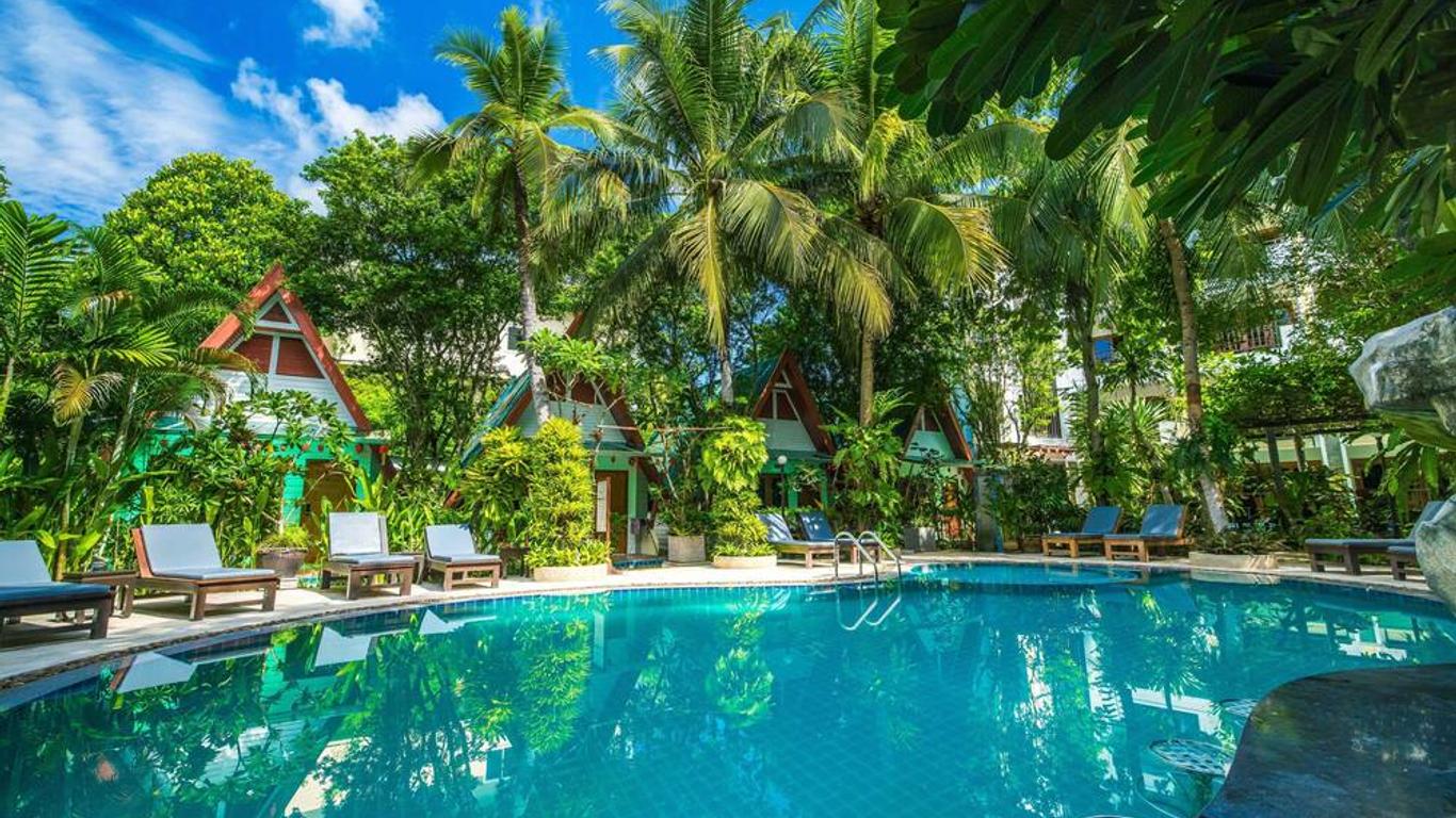 Phuket Meet Holiday Hotel