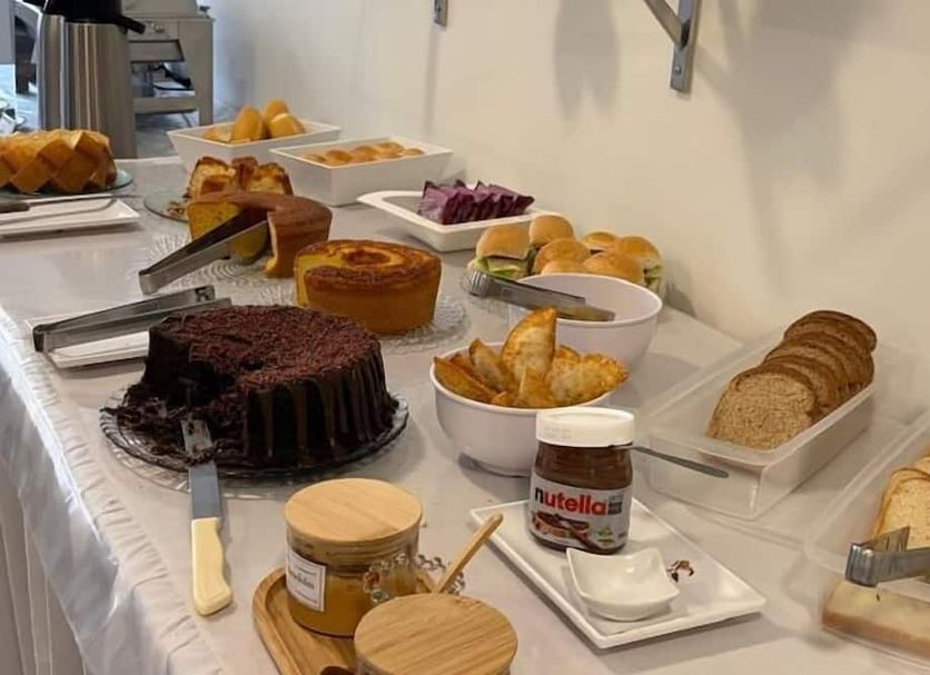 Buffet Photo