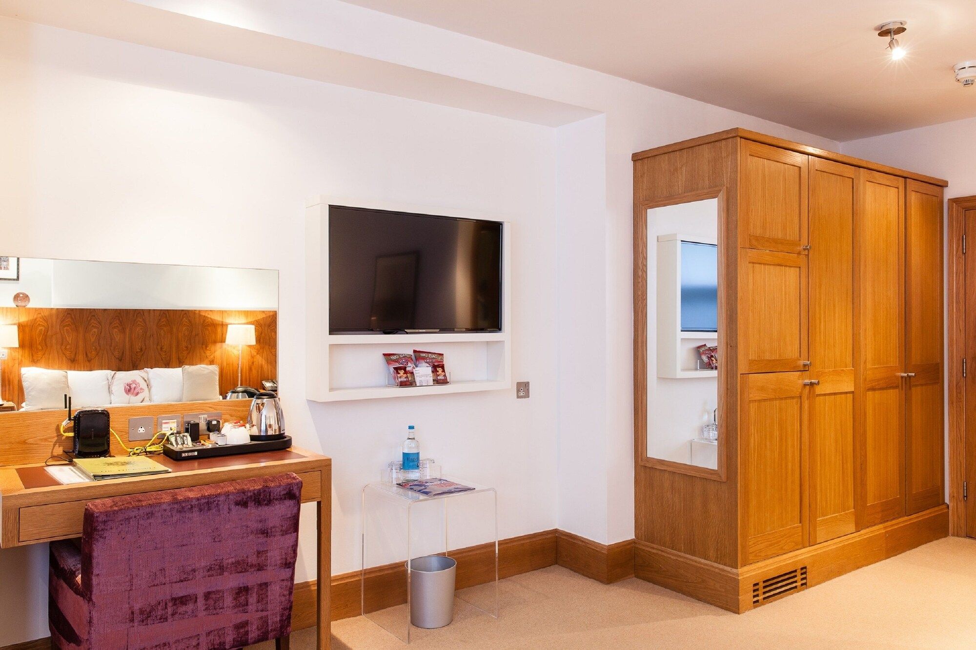Room amenity