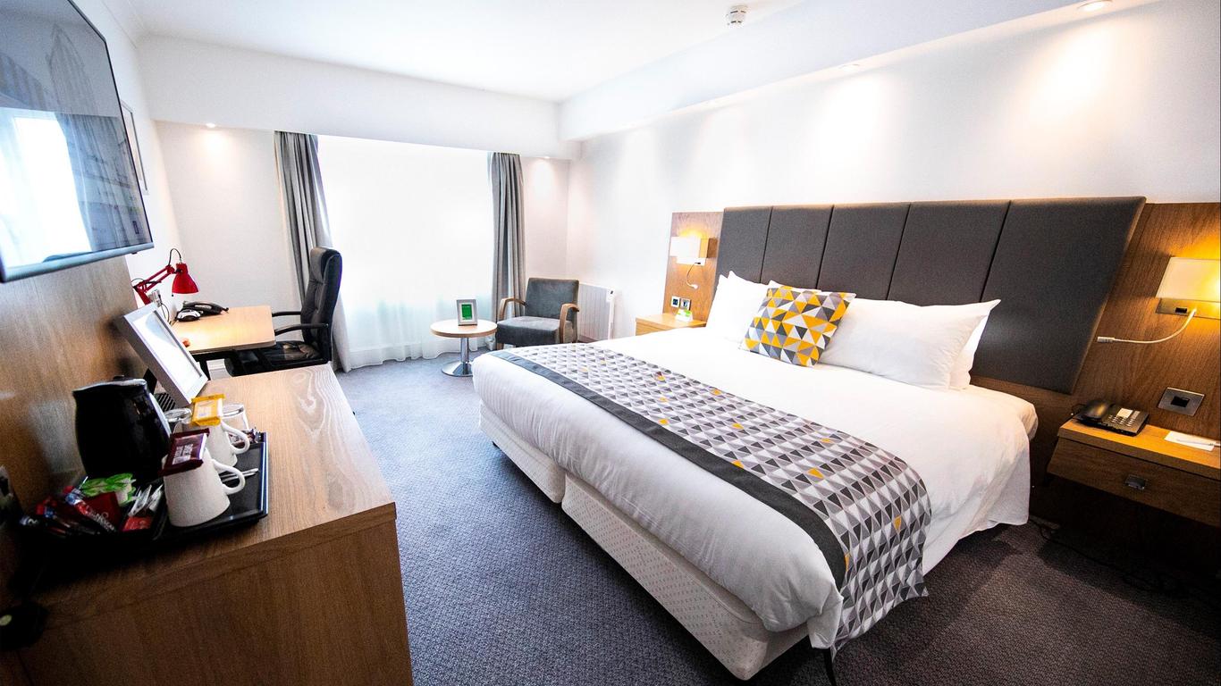 Holiday Inn Kenilworth - Warwick, An IHG Hotel
