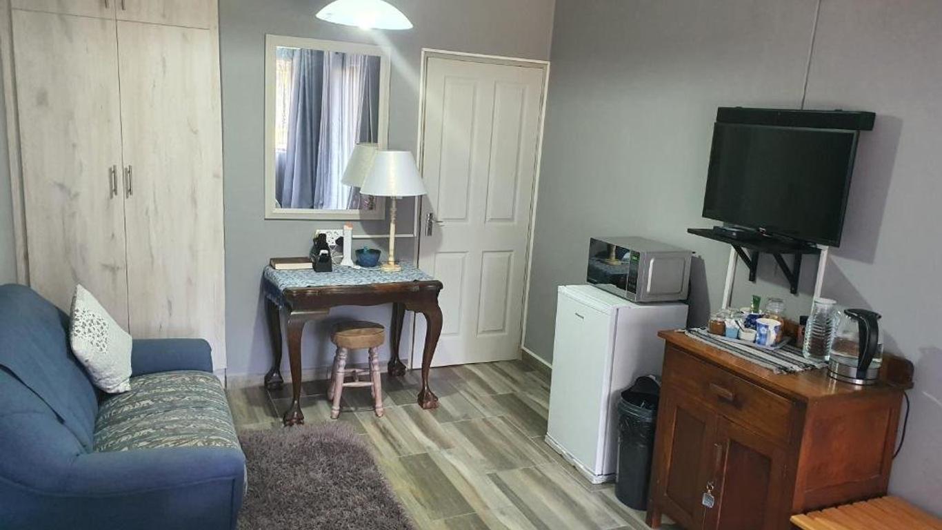 Apricity Inn