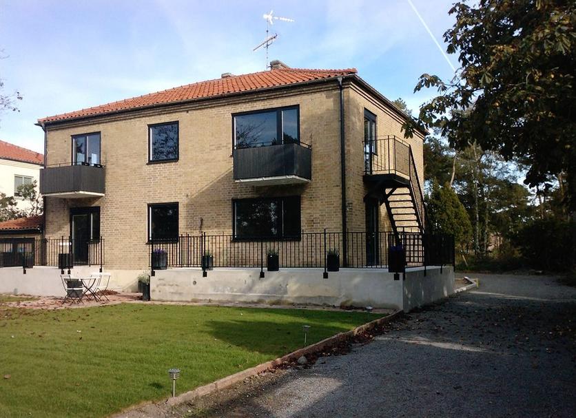 Building Photo