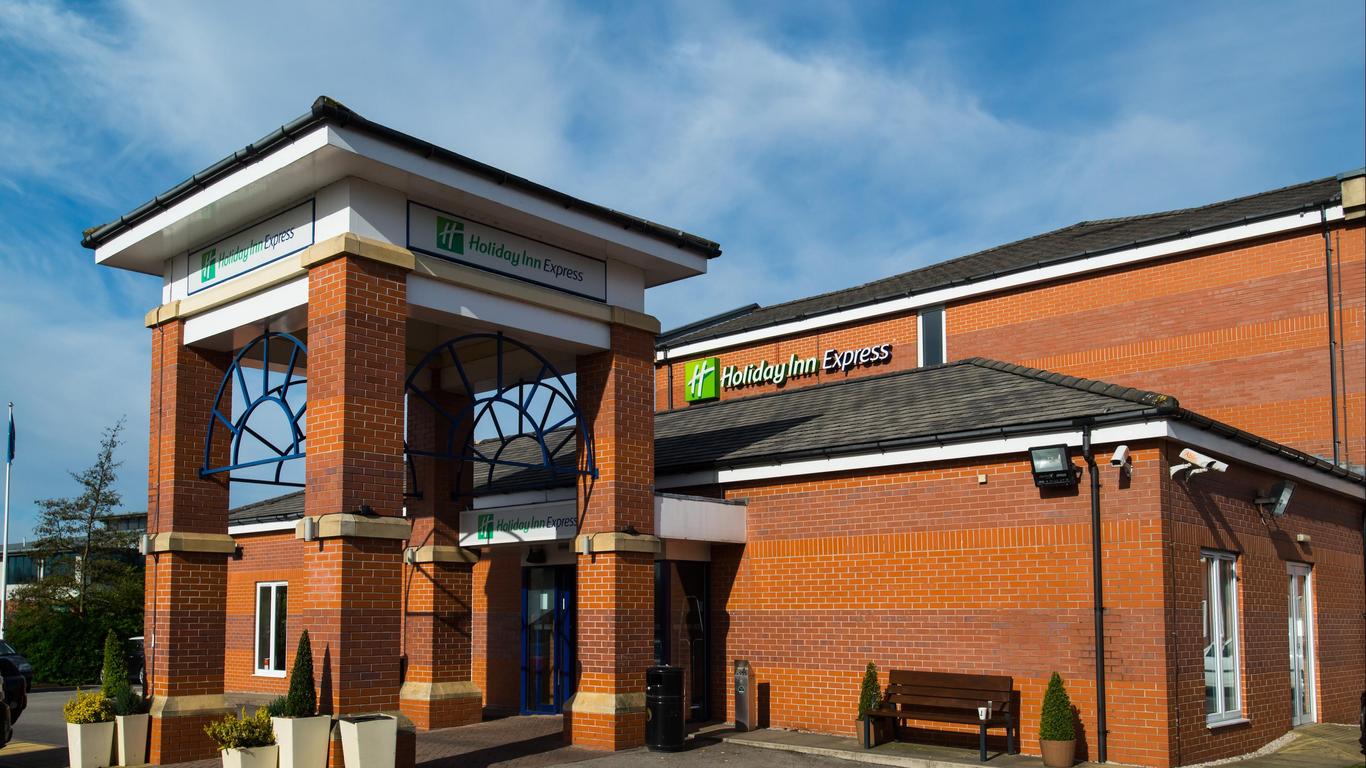 Holiday Inn Express Manchester - East