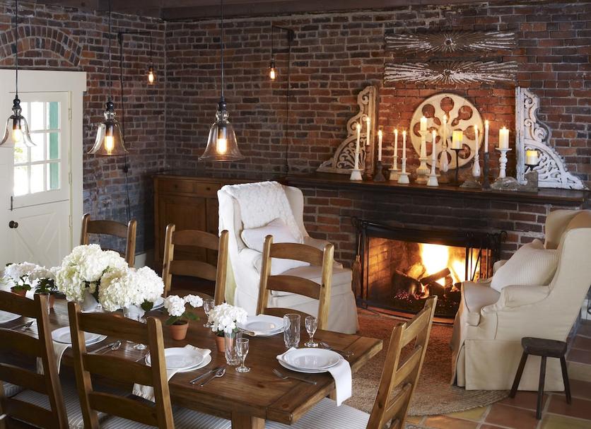 Dining room Photo