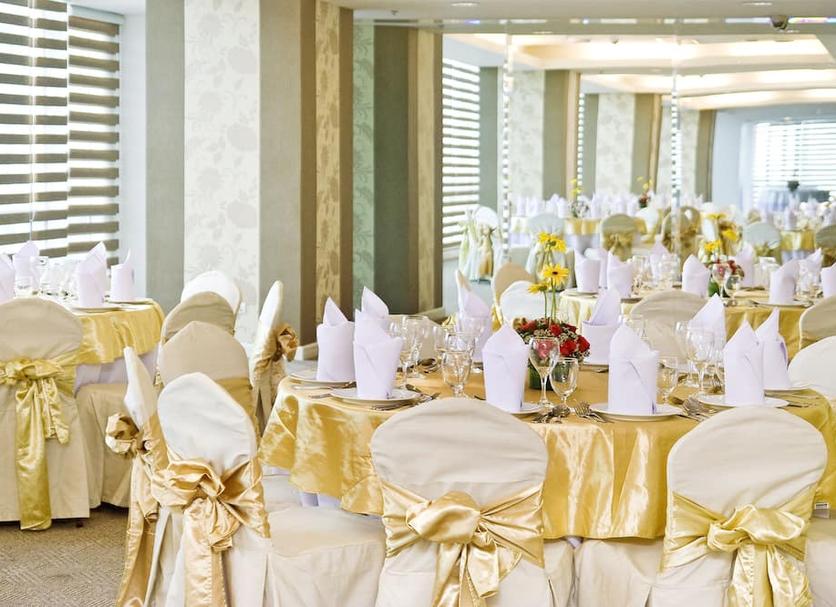 Banquet hall Photo