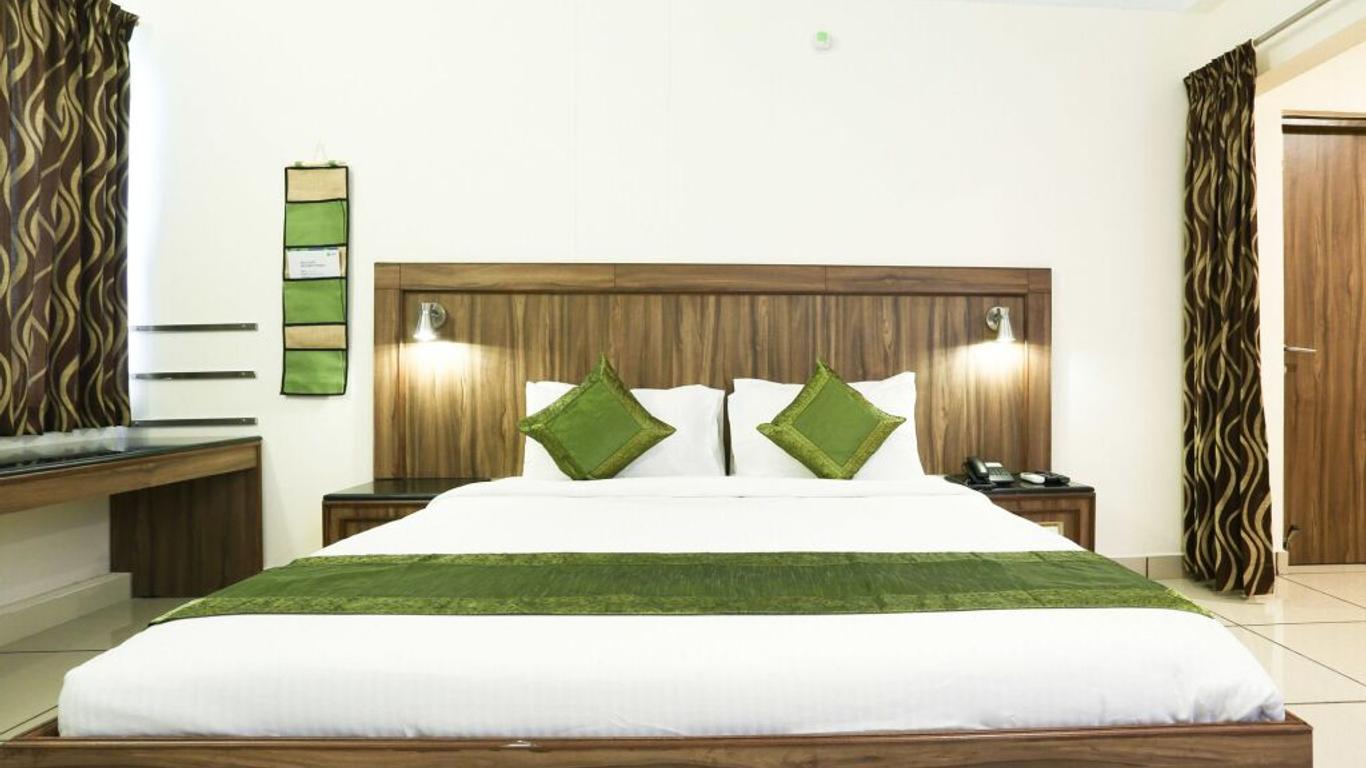 Treebo Komfort Suites, 3 Km From Mysore Palace
