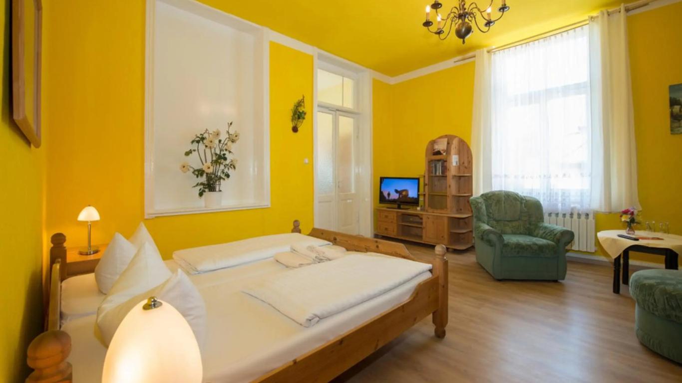 Hotel Knoepel