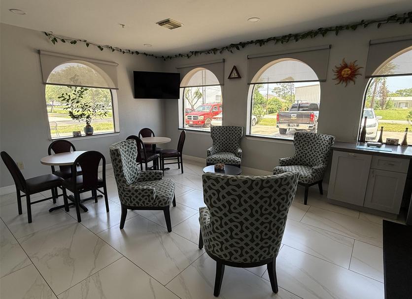 Dining room Photo