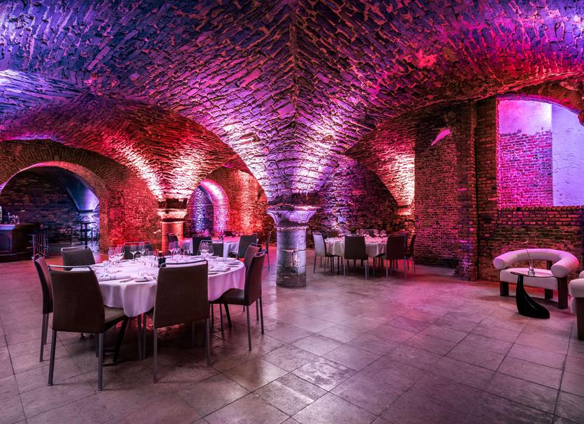 Banquet hall Photo
