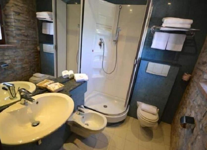 Bathroom Photo