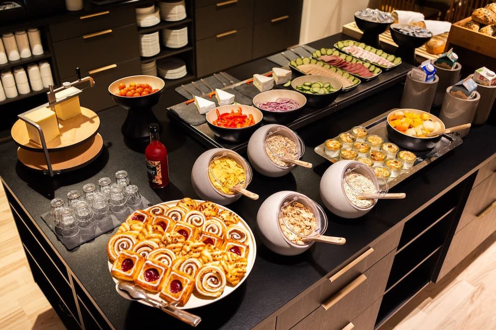 Buffet Photo