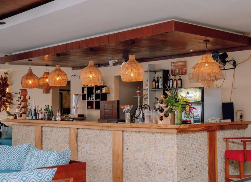 Bar Photo