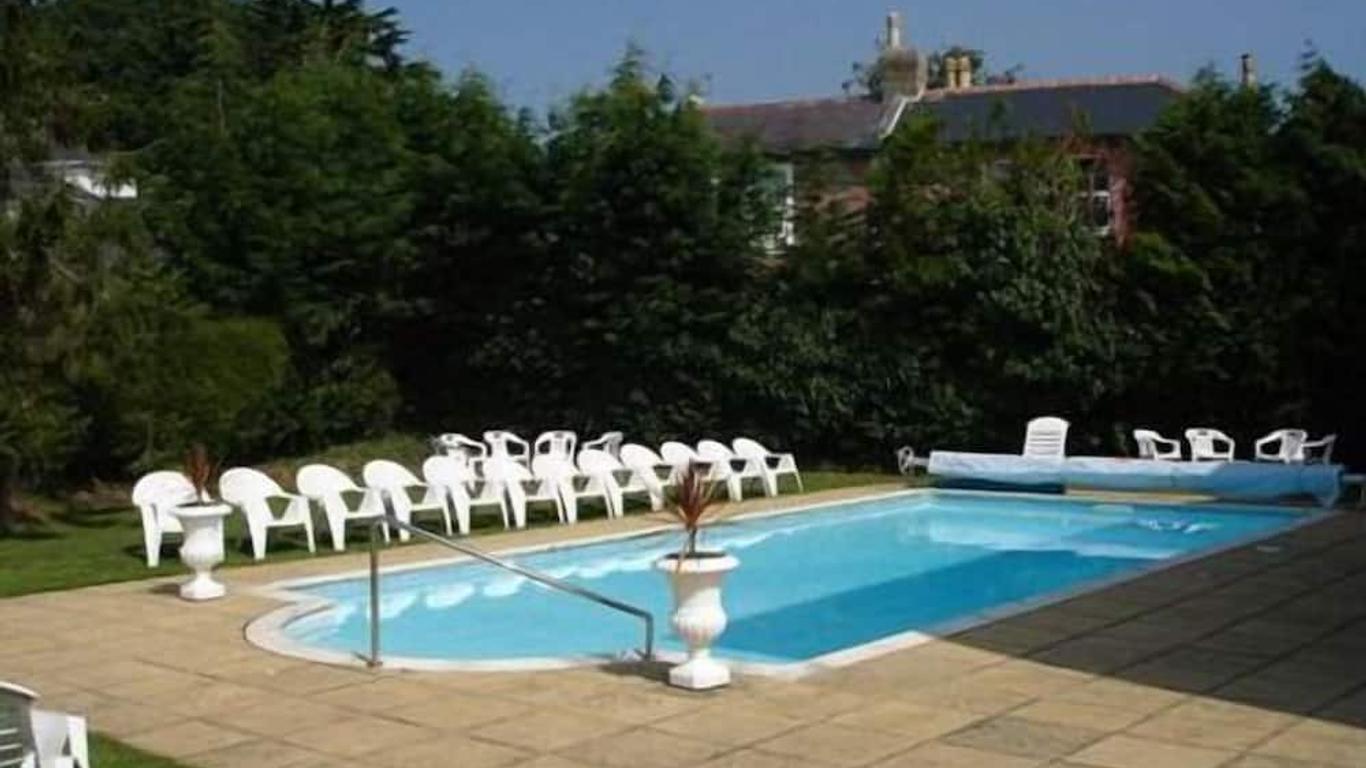 Anchorage Hotel & Spa