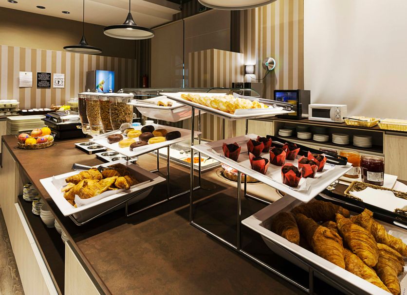 Buffet Photo