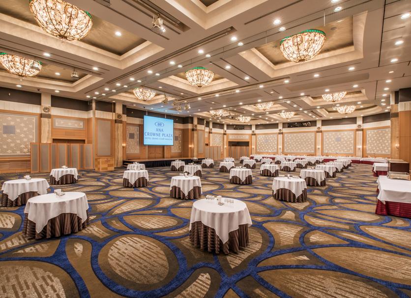 Banquet hall Photo