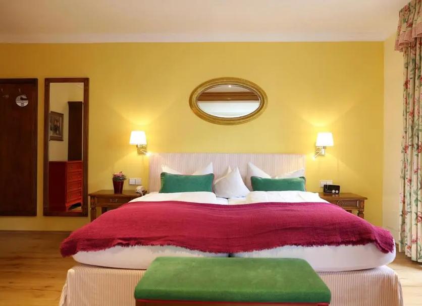 Bedroom Photo