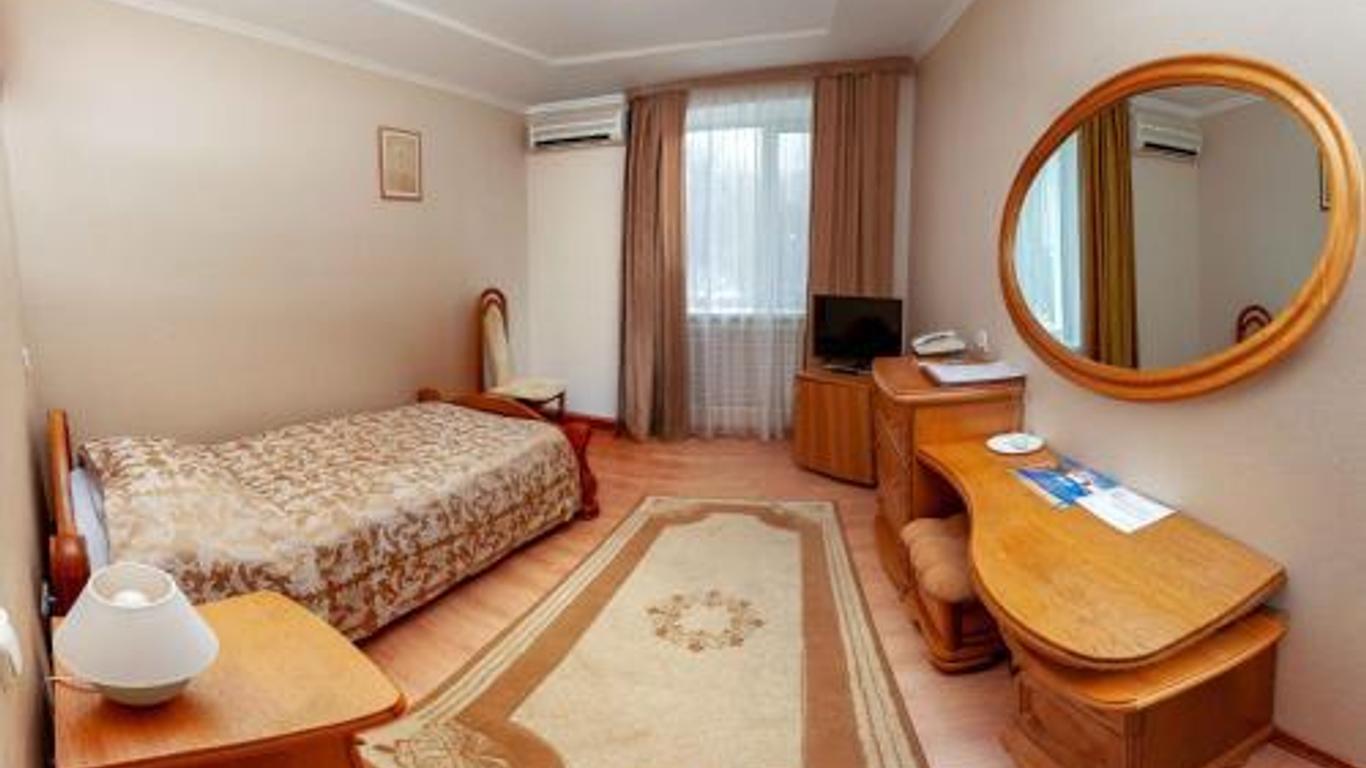 Hotel Saratovskaya