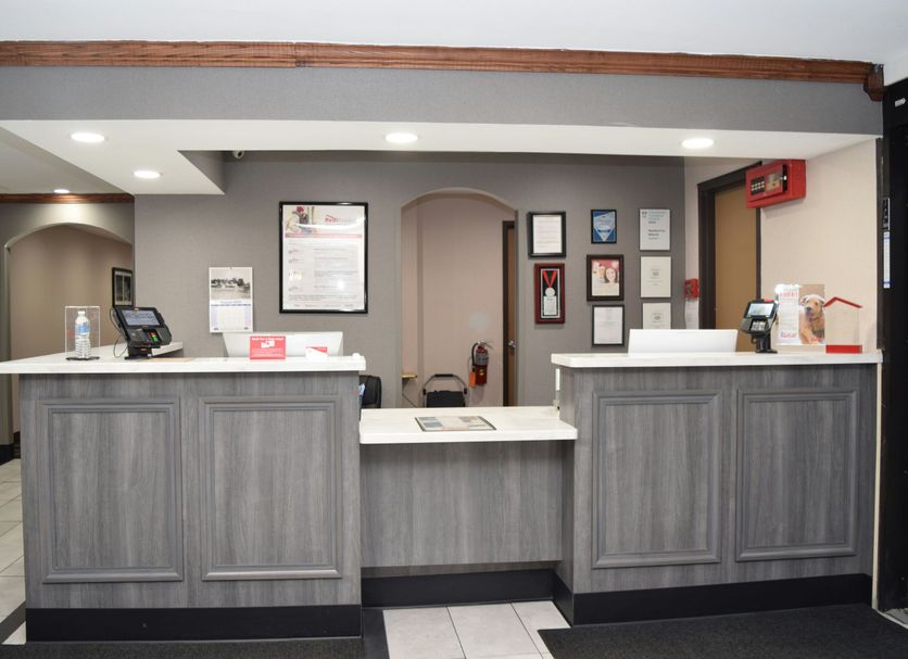 Front desk Photo