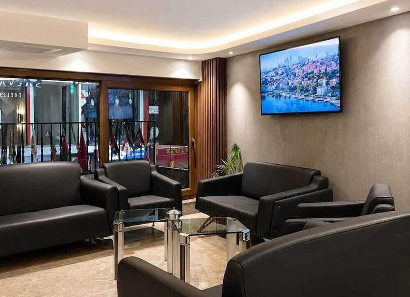 Lounge Photo