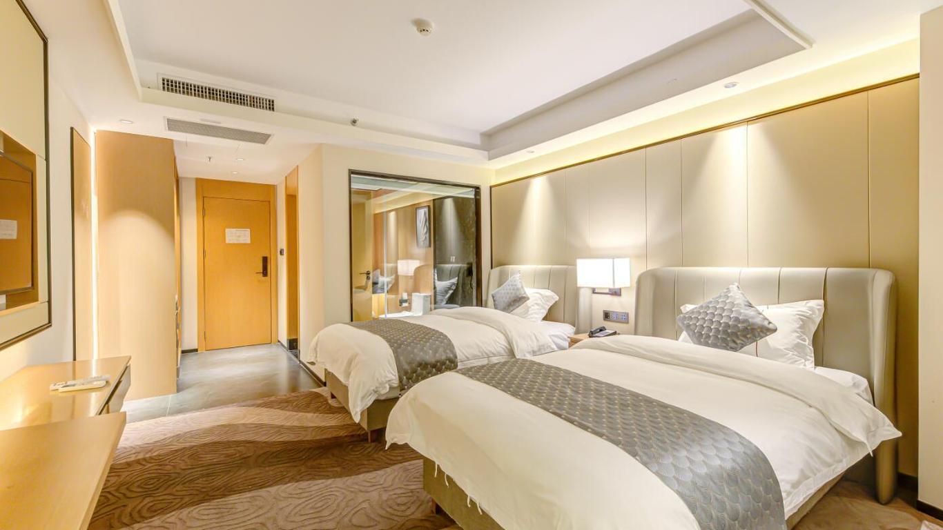 Yinhua Business Hotel