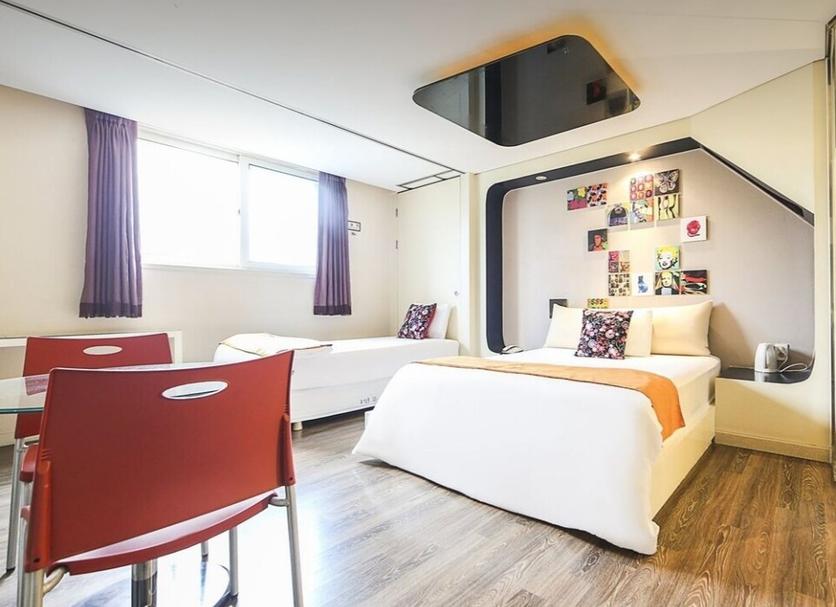 Bedroom Photo