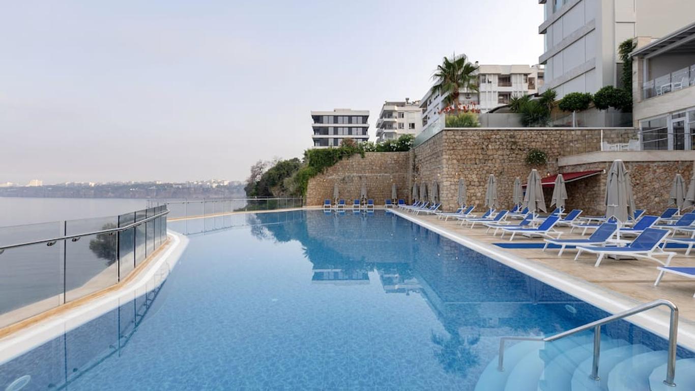 Ramada Plaza by Wyndham Antalya