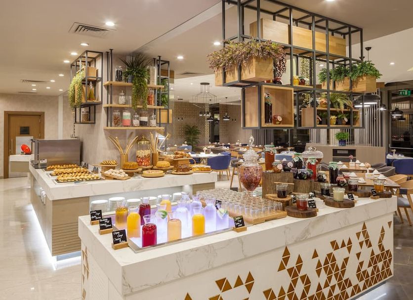 Buffet Photo