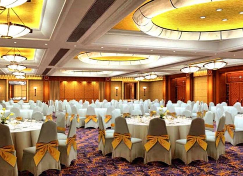 Banquet hall Photo