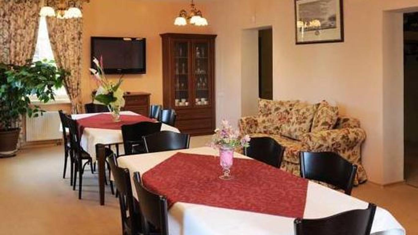 U Pokrovki Guest House