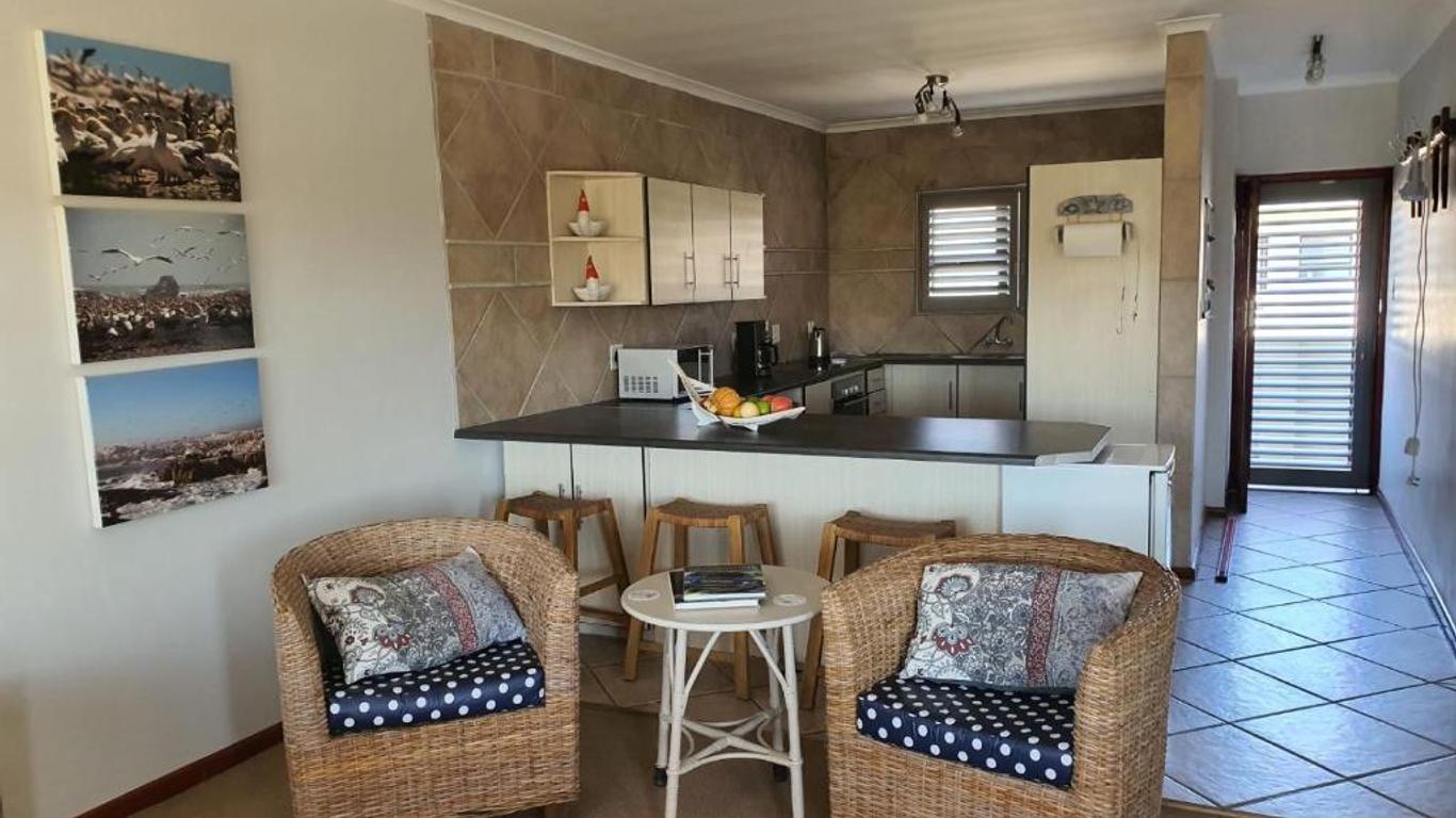 Albatross Guesthouse