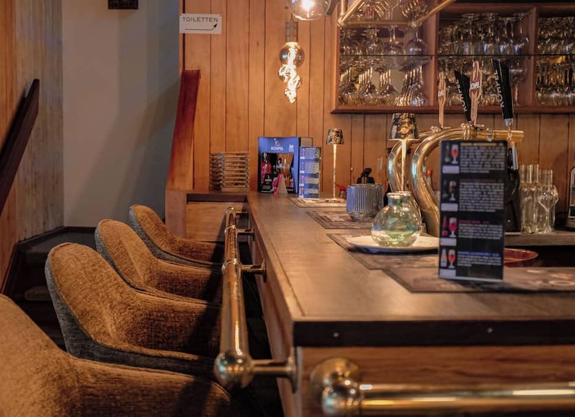 Bar Photo