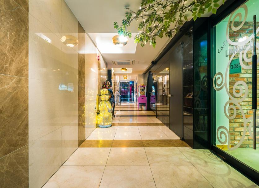 Lobby Photo