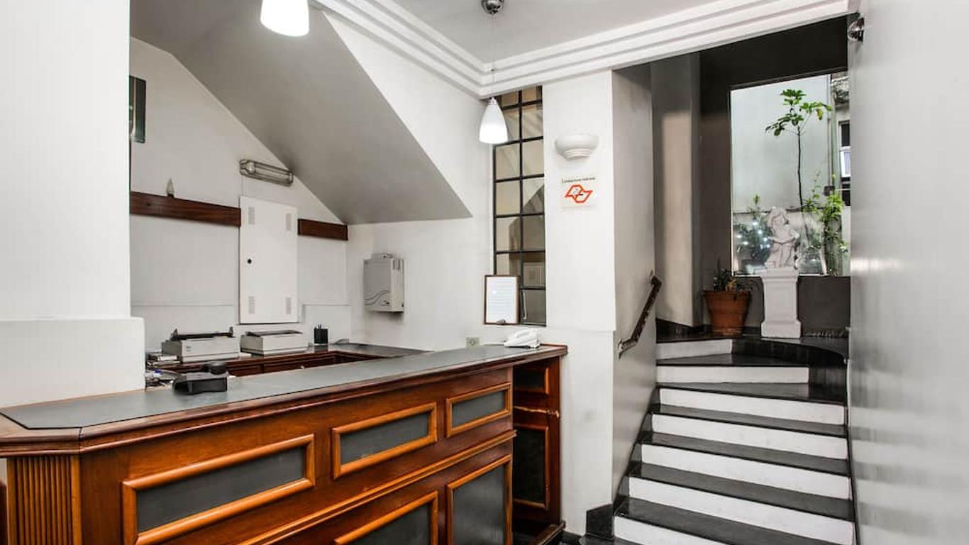 Hotel São Jorge São Paulo - Próximo a 25 de março, fácil acesso ao Expo Center Norte e Mercado Municipal SP