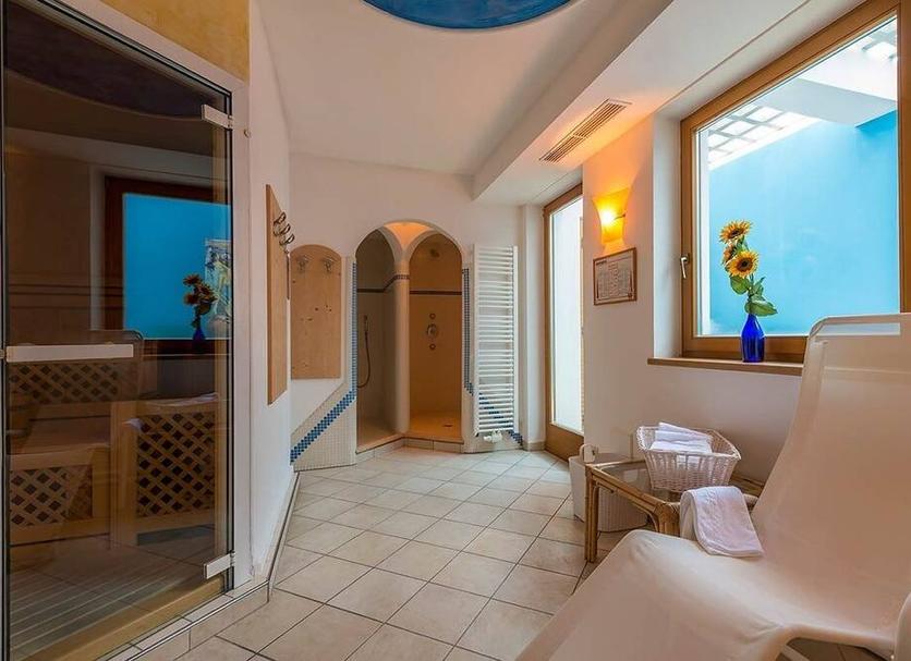 Spa Photo