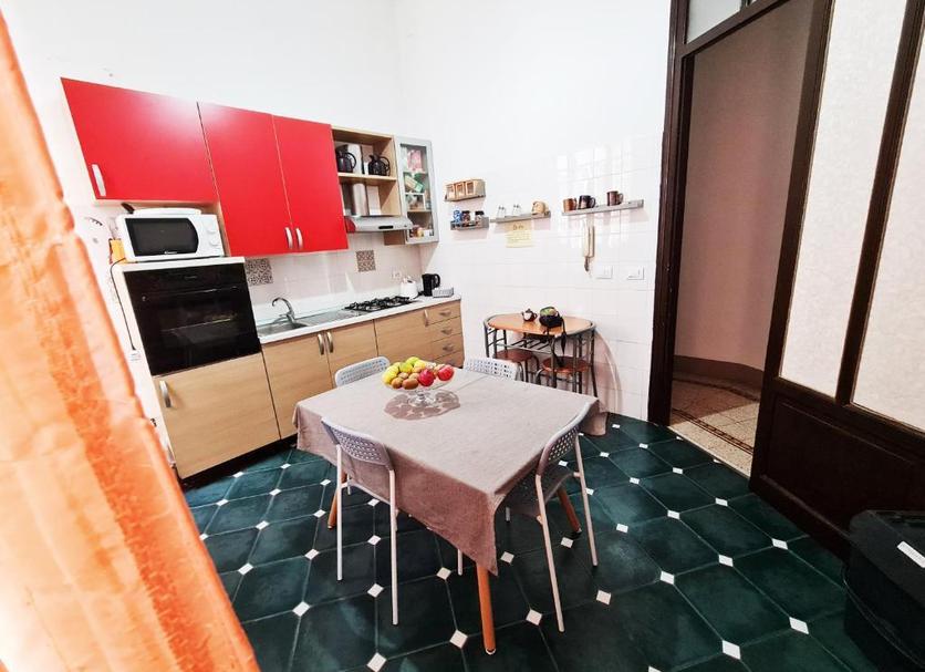Kitchen Photo