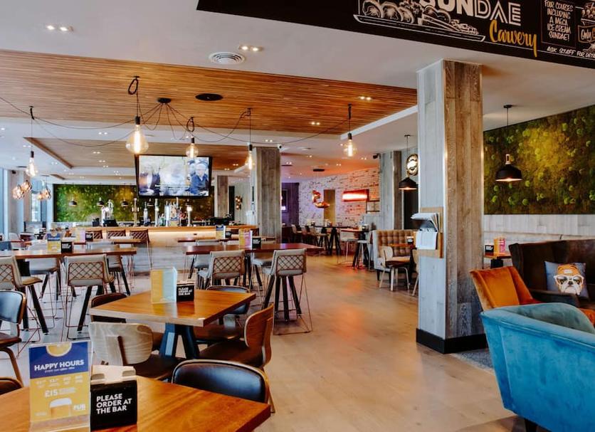 Restaurant Photo