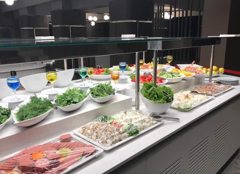 Buffet Photo