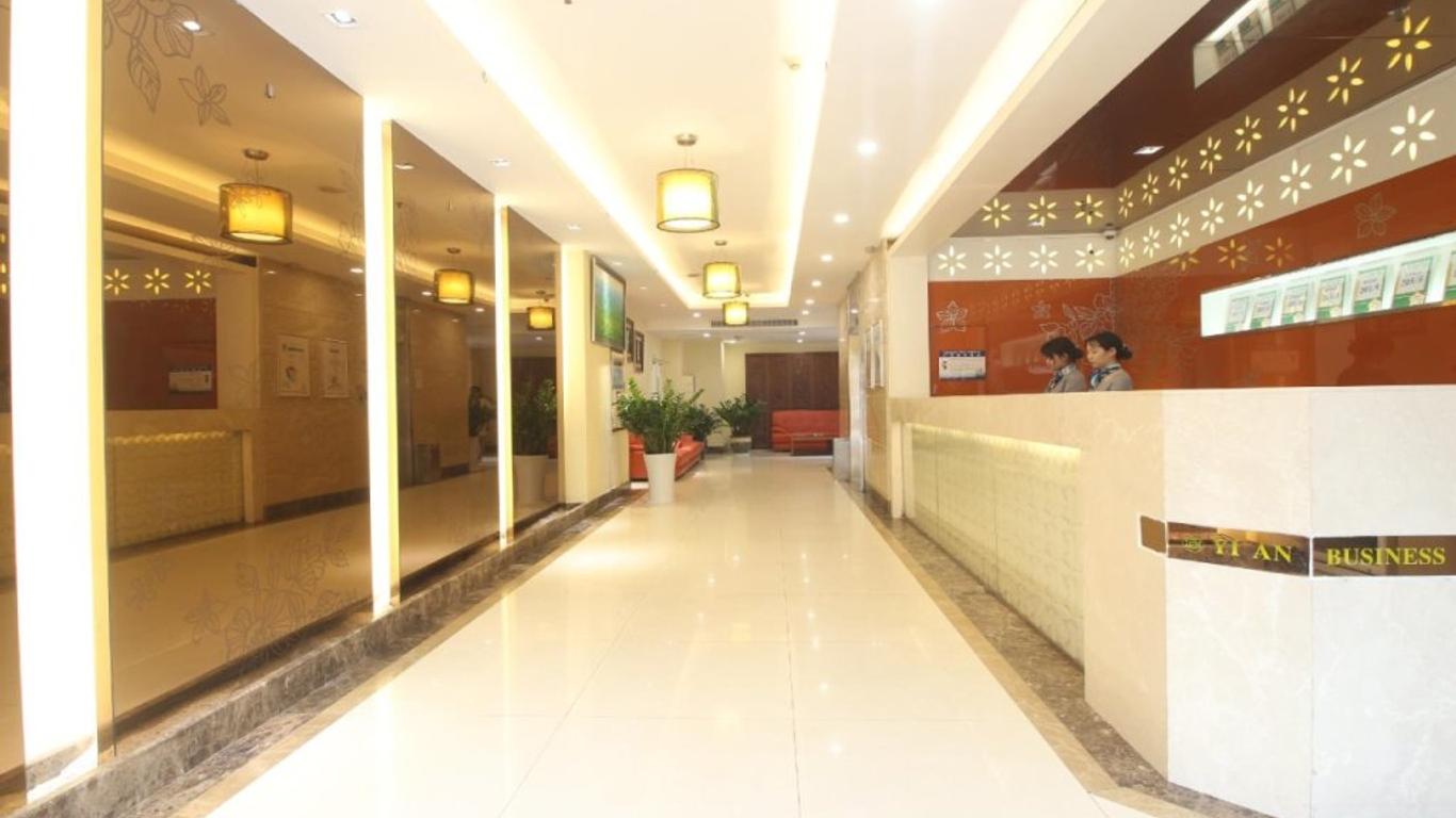 Yian Business Hotel