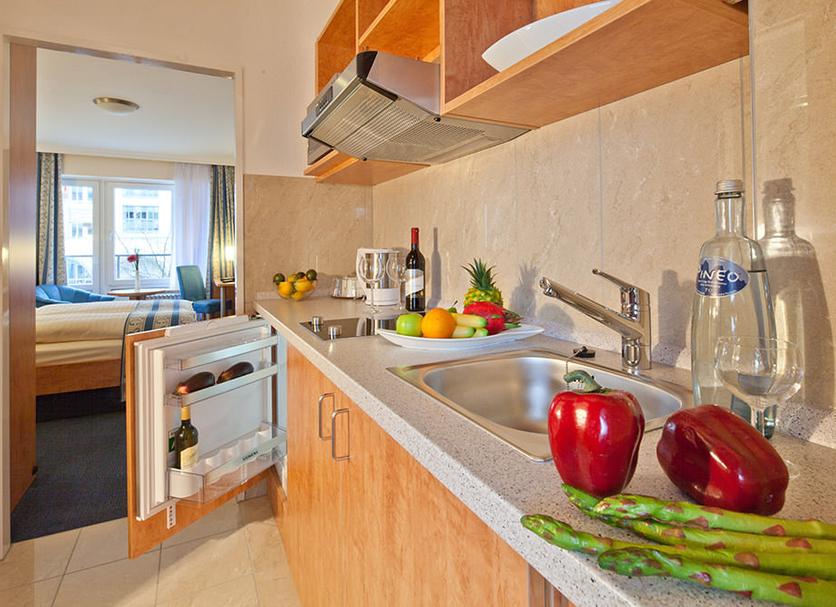 Kitchen Photo