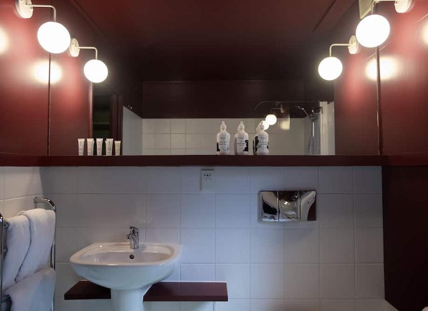 Bathroom Photo