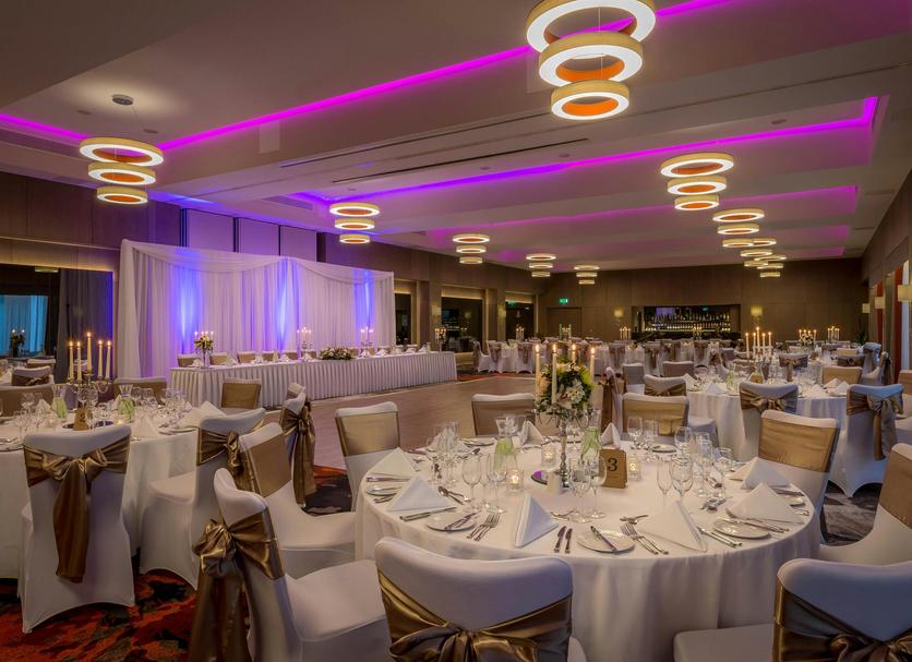 Banquet hall Photo