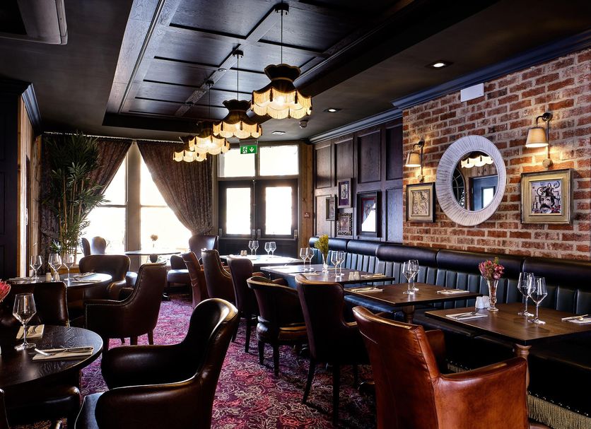 Restaurant Photo