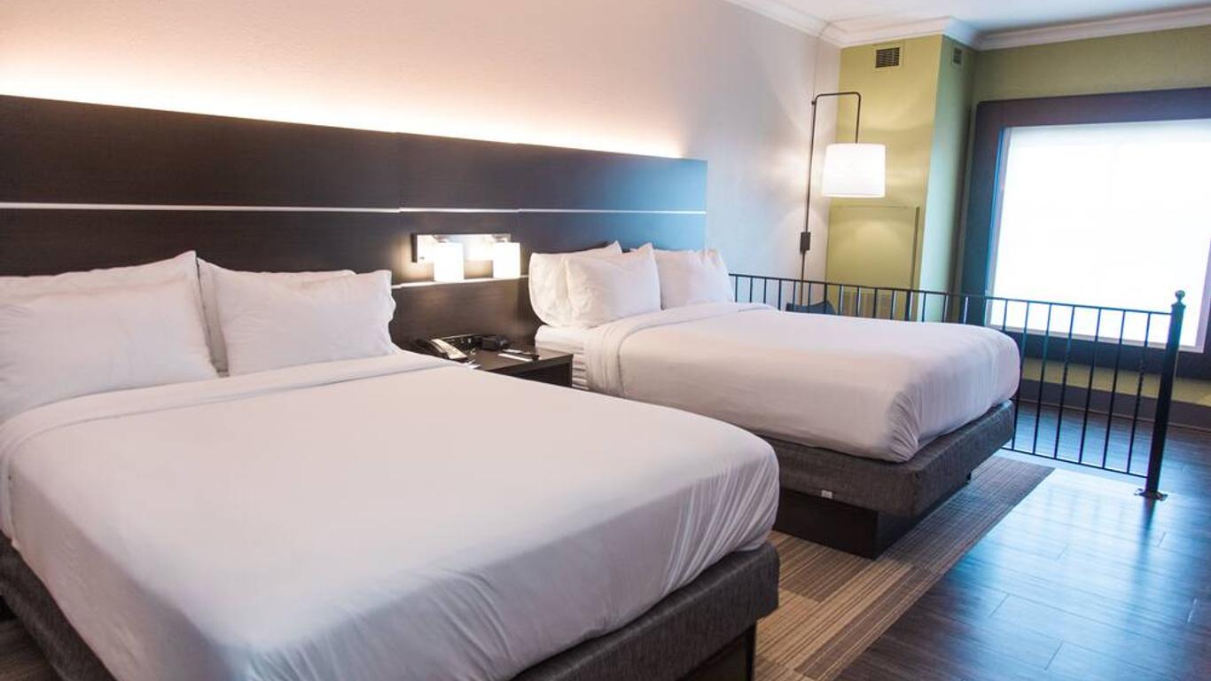 Holiday Inn Express & Suites Columbia-Fort Jackson By IHG