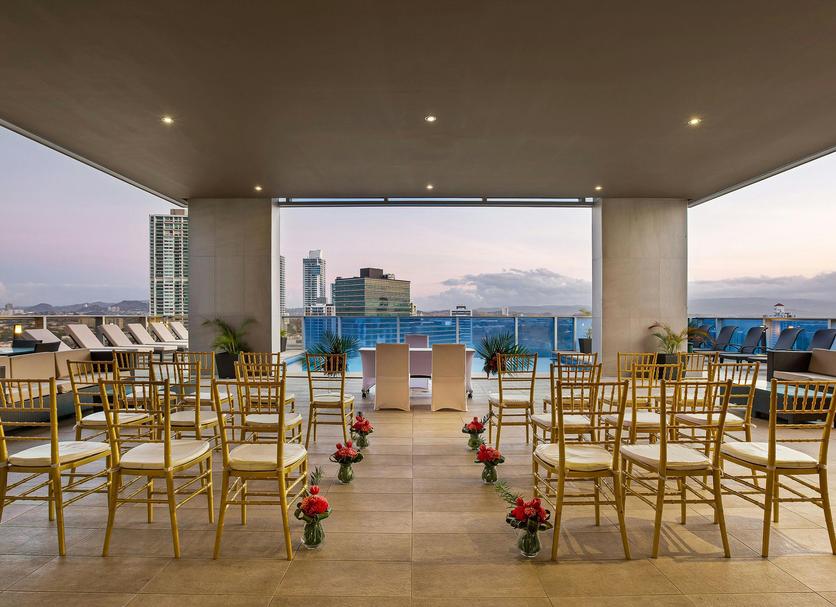 Banquet hall Photo